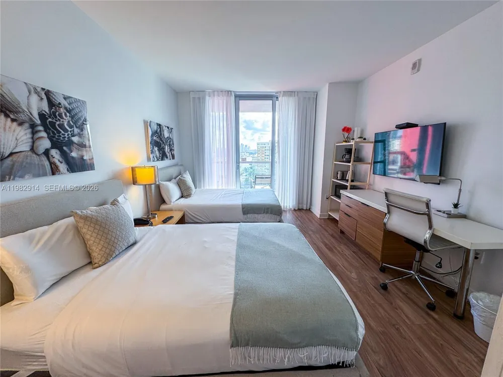 2602 E Hallandale Beach Blvd #R805 Hallandale Beach, FL 33009