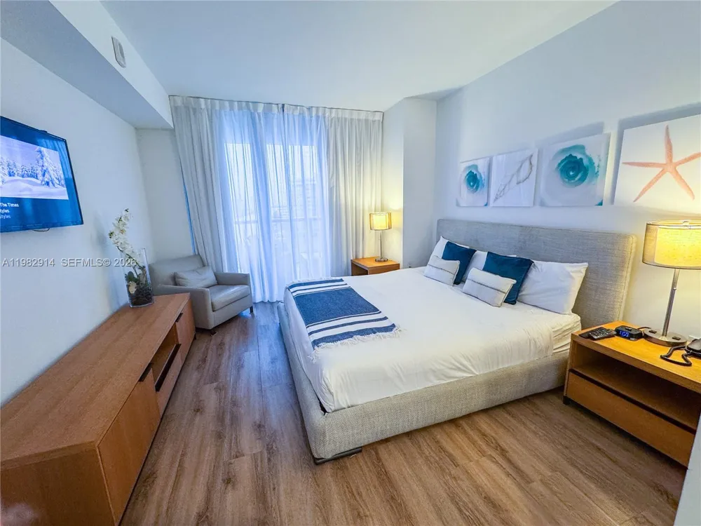 2602 E Hallandale Beach Blvd #R805 Hallandale Beach, FL 33009