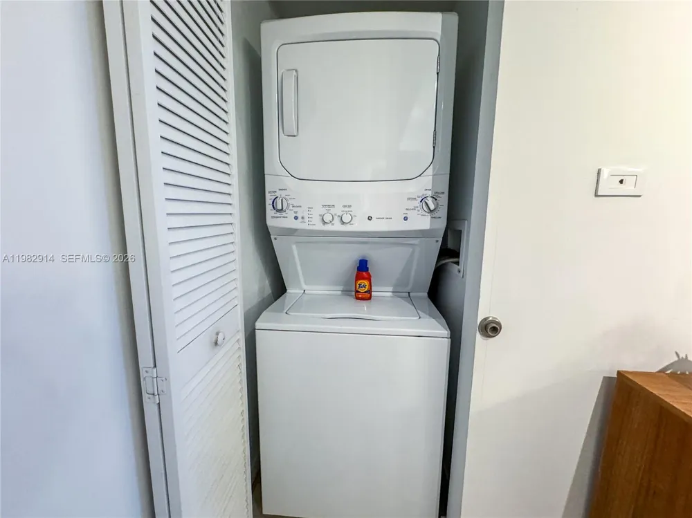 2602 E Hallandale Beach Blvd #R805 Hallandale Beach, FL 33009