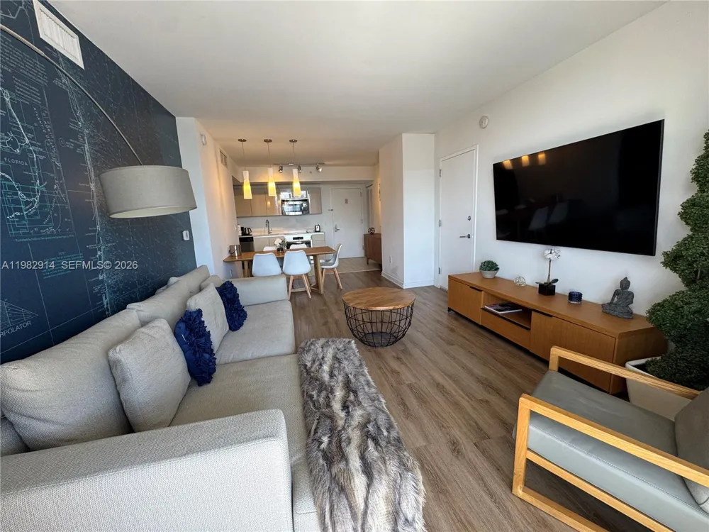 2602 E Hallandale Beach Blvd #R805 Hallandale Beach, FL 33009