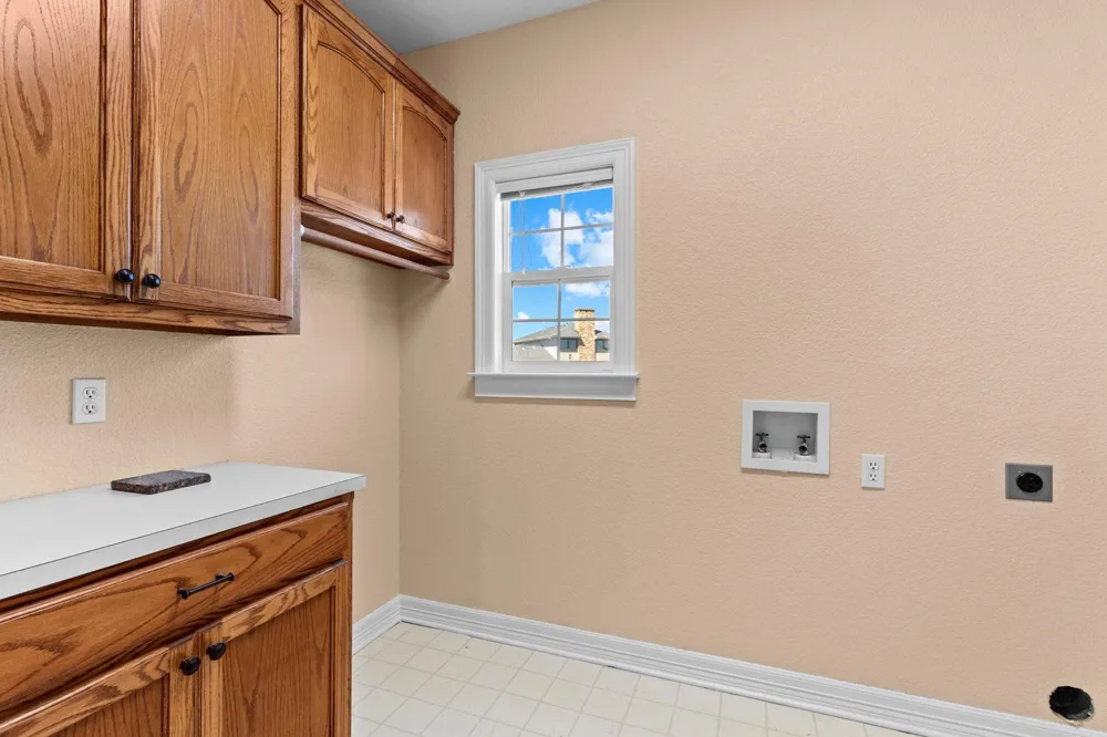 900 Southwind Port Arthur, TX 77640