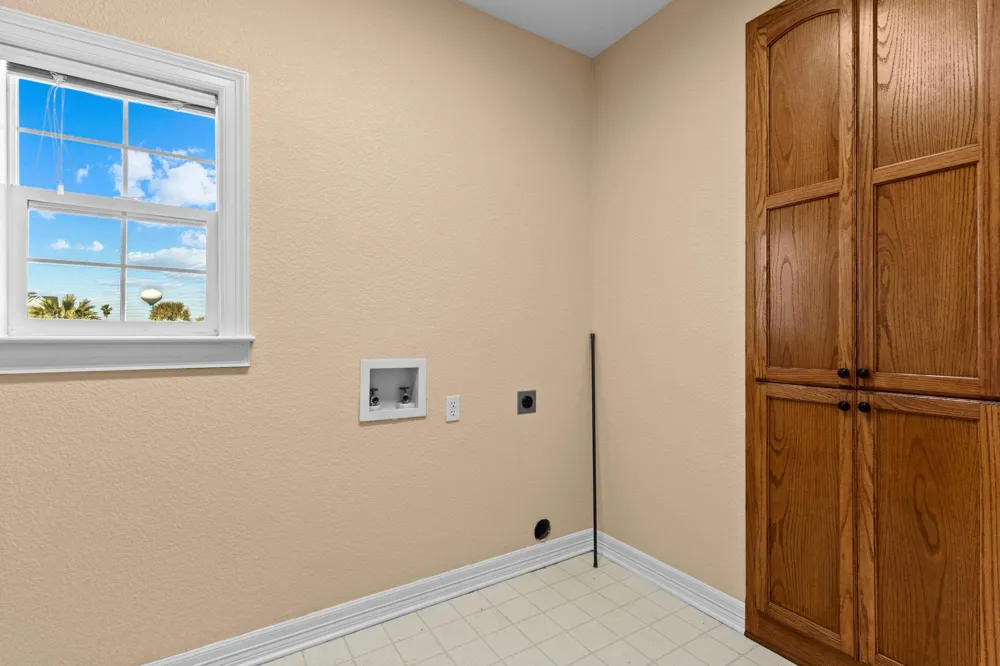 900 Southwind Port Arthur, TX 77640
