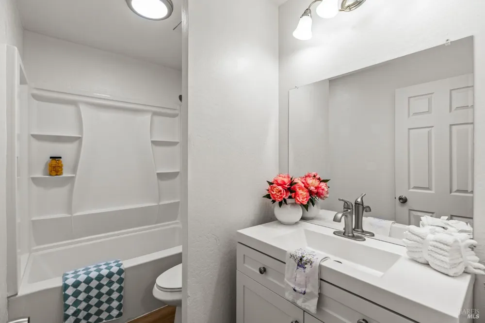 3482 Shelter Creek Drive Napa, CA 94558