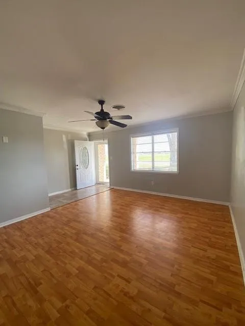 514 Green Avenue Palacios, TX 77465