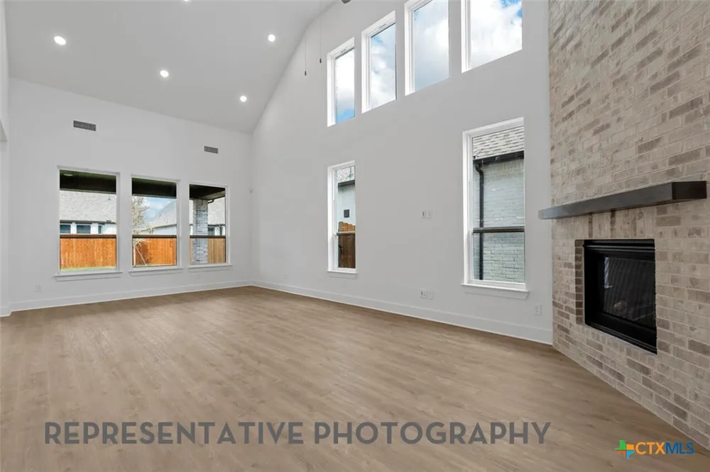 11710 Stoltzer San Antonio, TX 78254
