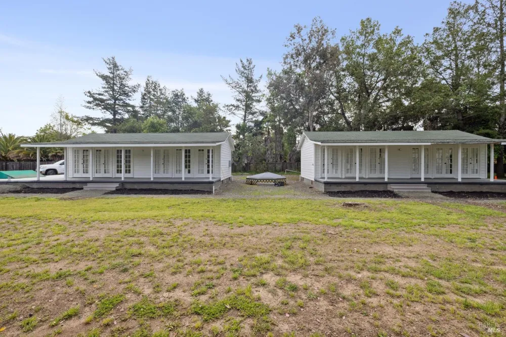 3048 Myrtledale Road Calistoga, CA 94515