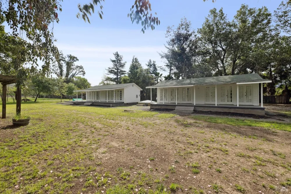3048 Myrtledale Road Calistoga, CA 94515