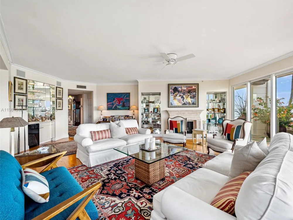 2416 Fisher Island Dr #5106 Miami Beach, FL 33109