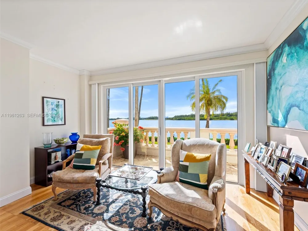 2416 Fisher Island Dr #5106 Miami Beach, FL 33109