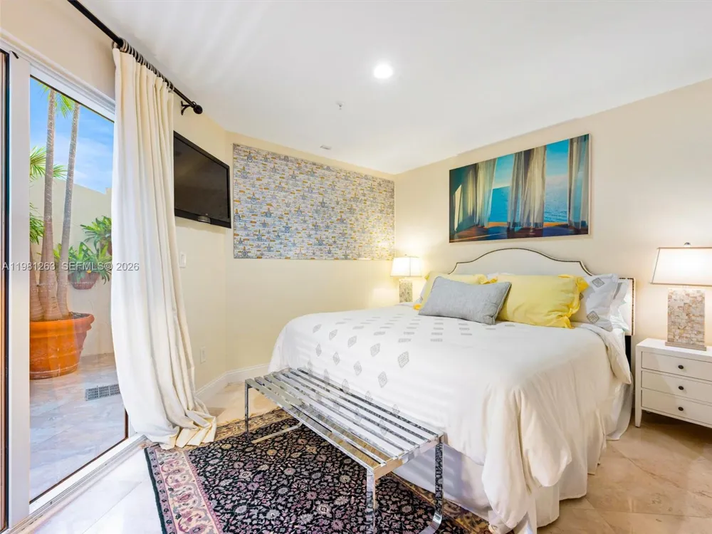 2416 Fisher Island Dr #5106 Miami Beach, FL 33109