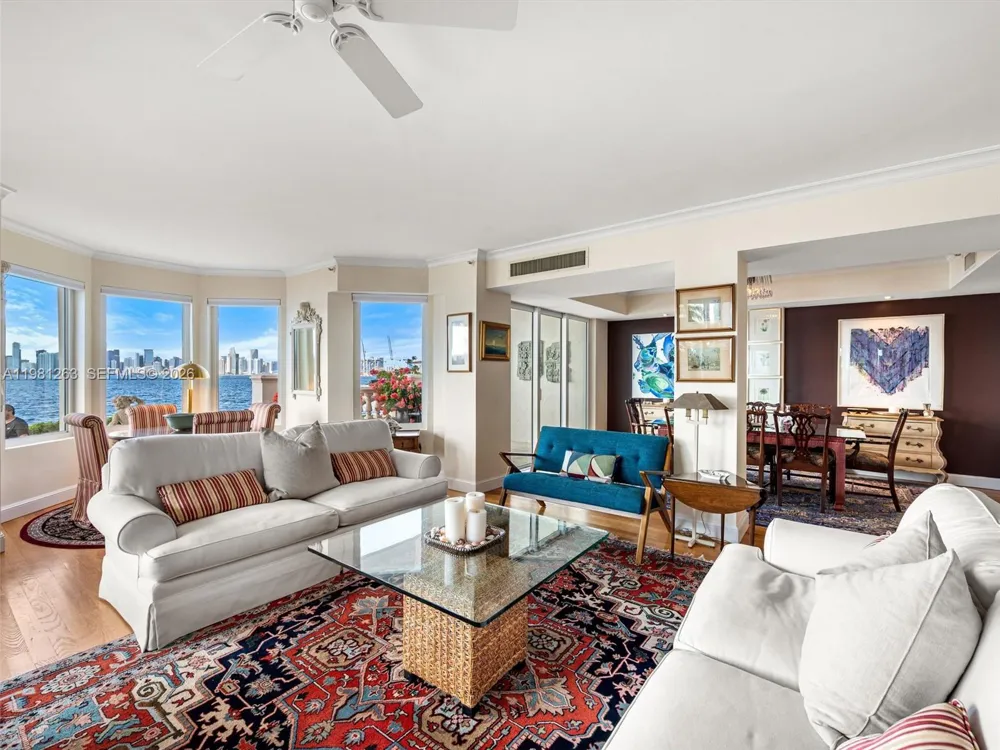 2416 Fisher Island Dr #5106 Miami Beach, FL 33109