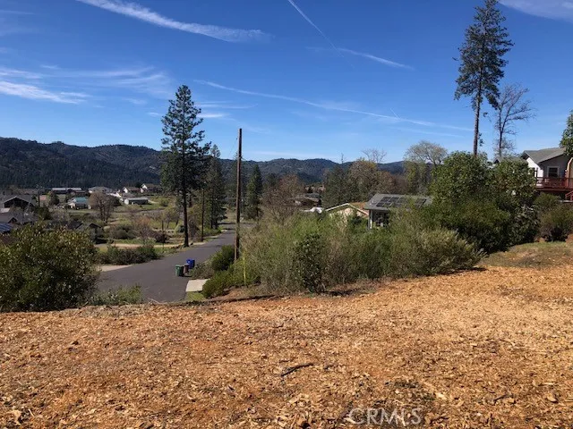 9738 Hoberg Drive E Cobb, CA 95426