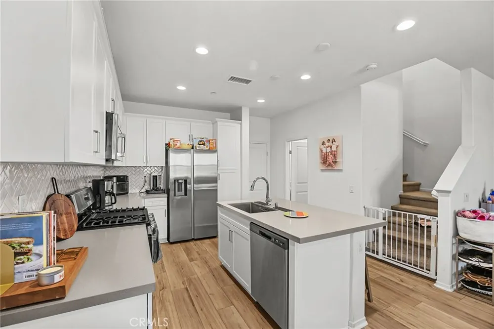 16025 Main Street Chino, CA 91708