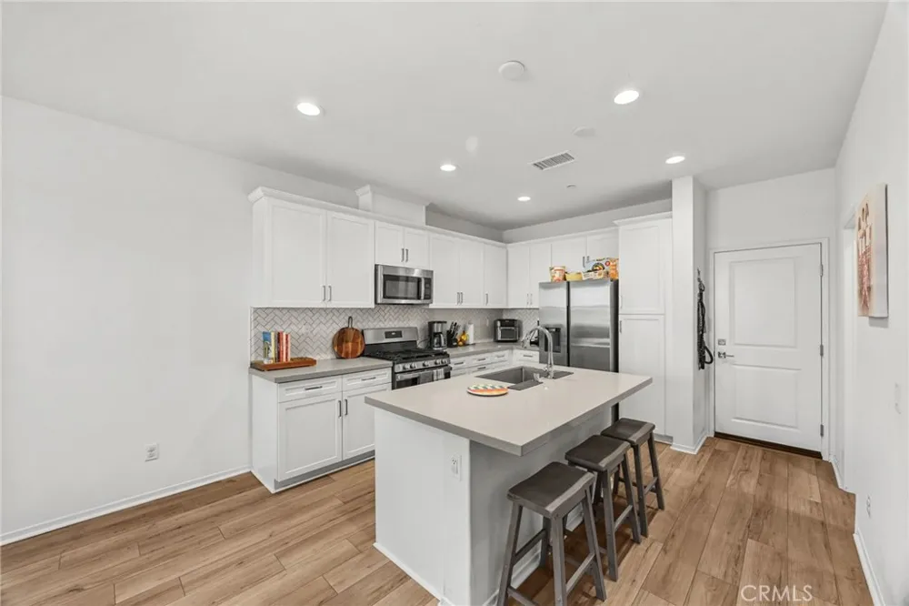 16025 Main Street Chino, CA 91708