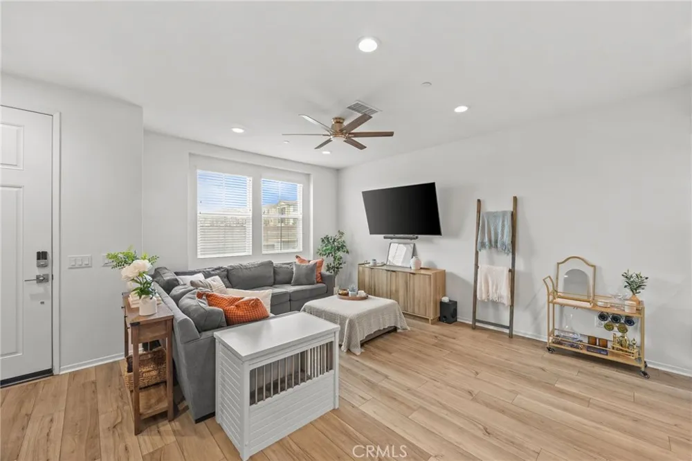 16025 Main Street Chino, CA 91708