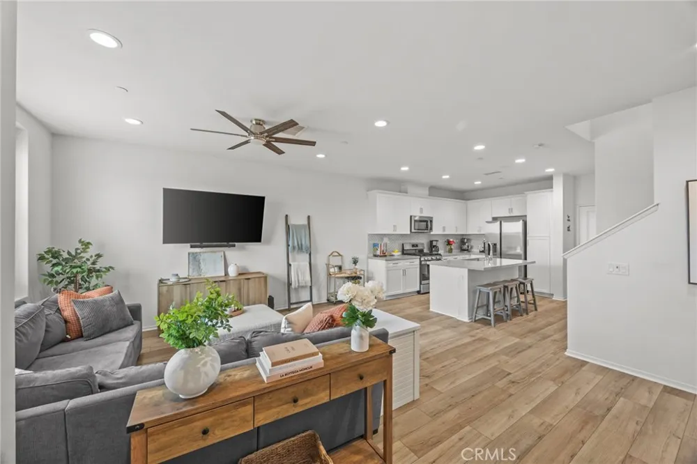 16025 Main Street Chino, CA 91708
