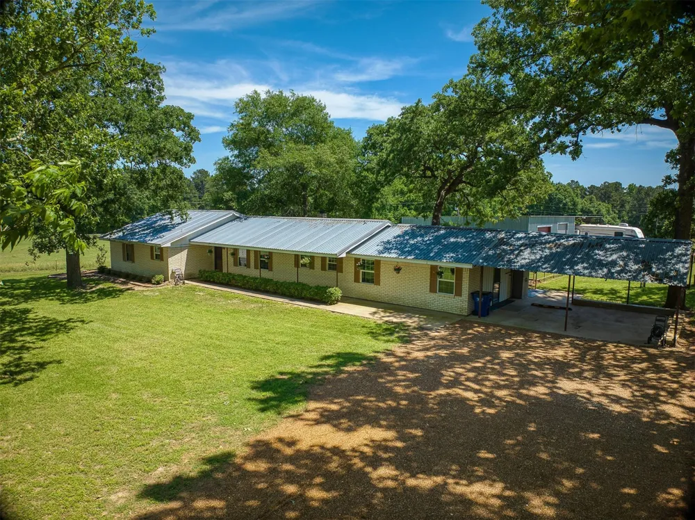 613 Fm 1272 Grapeland, TX 75844