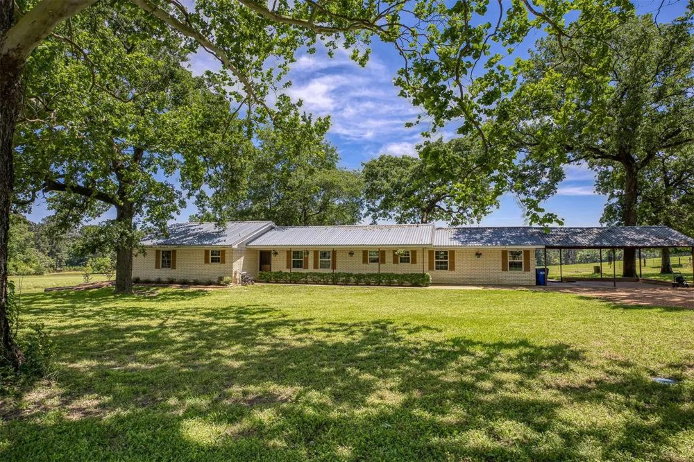 613 Fm 1272 Grapeland, TX 75844