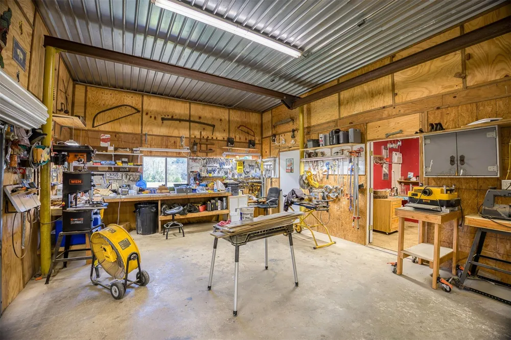 613 Fm 1272 Grapeland, TX 75844