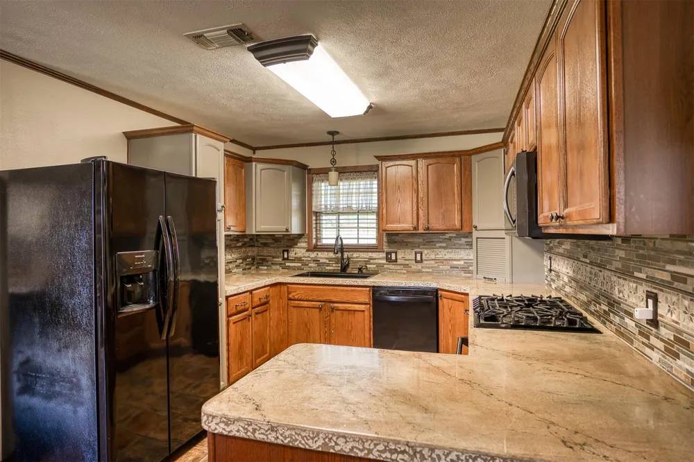 613 Fm 1272 Grapeland, TX 75844