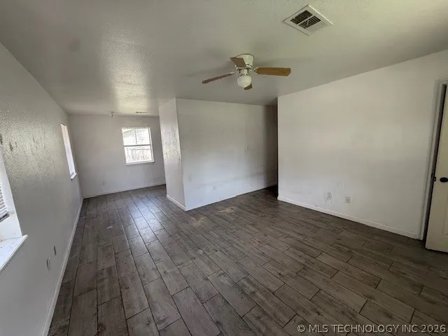 312 S 2nd Durant, OK 74701