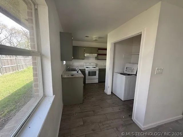 312 S 2nd Durant, OK 74701