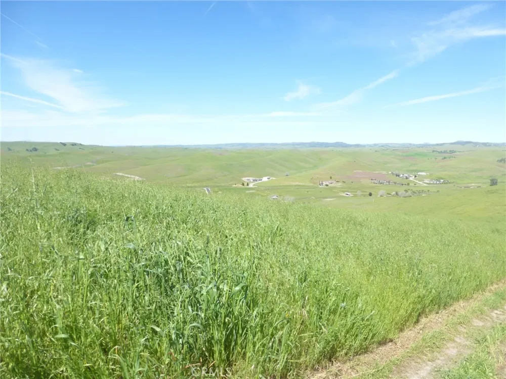 Douglas Rd. (Lots 28, 33 & 34) San Miguel, CA 93451