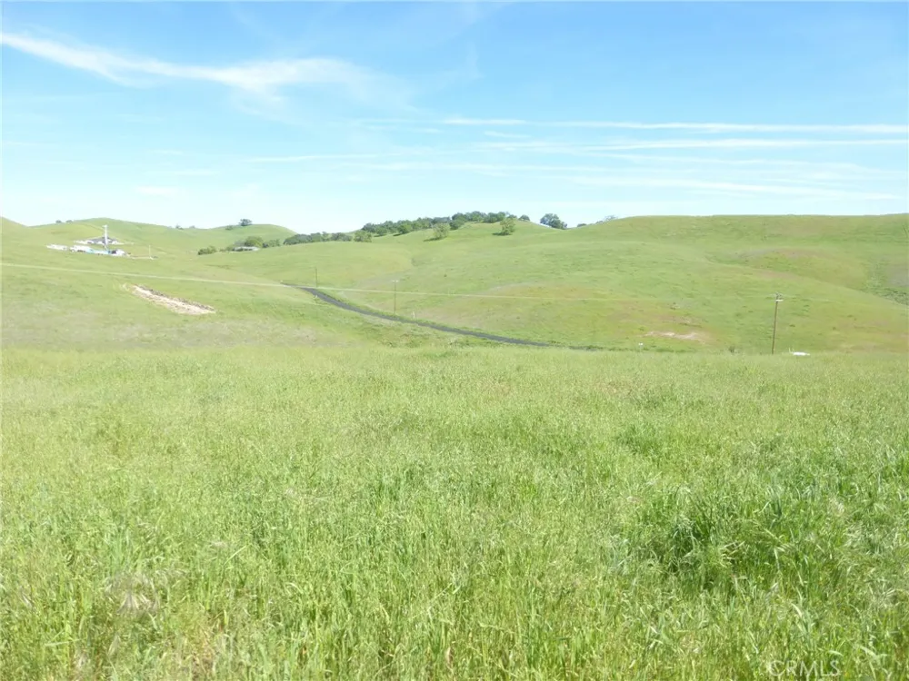 Douglas Rd. (Lots 28, 33 & 34) San Miguel, CA 93451
