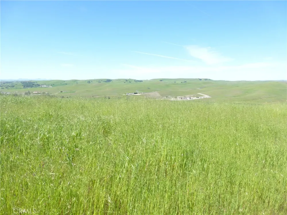 Douglas Rd. (Lots 28, 33 & 34) San Miguel, CA 93451
