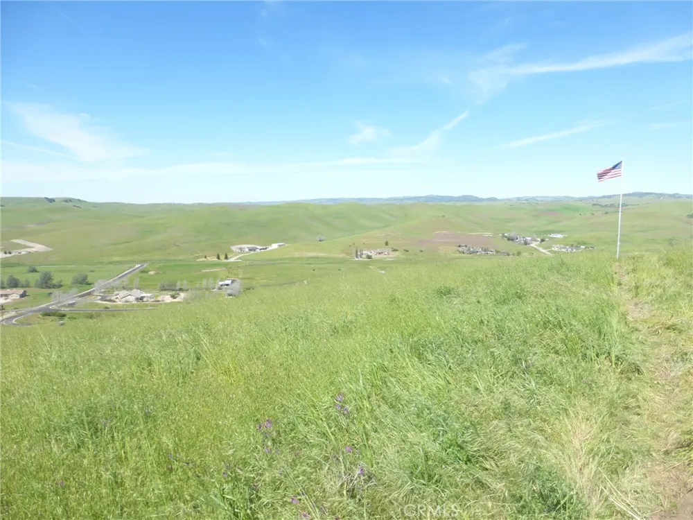 Douglas Rd. (Lots 28, 33 & 34) San Miguel, CA 93451