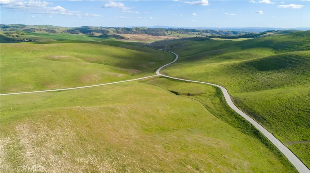 Douglas Rd. (Lots 28, 33 & 34) San Miguel, CA 93451