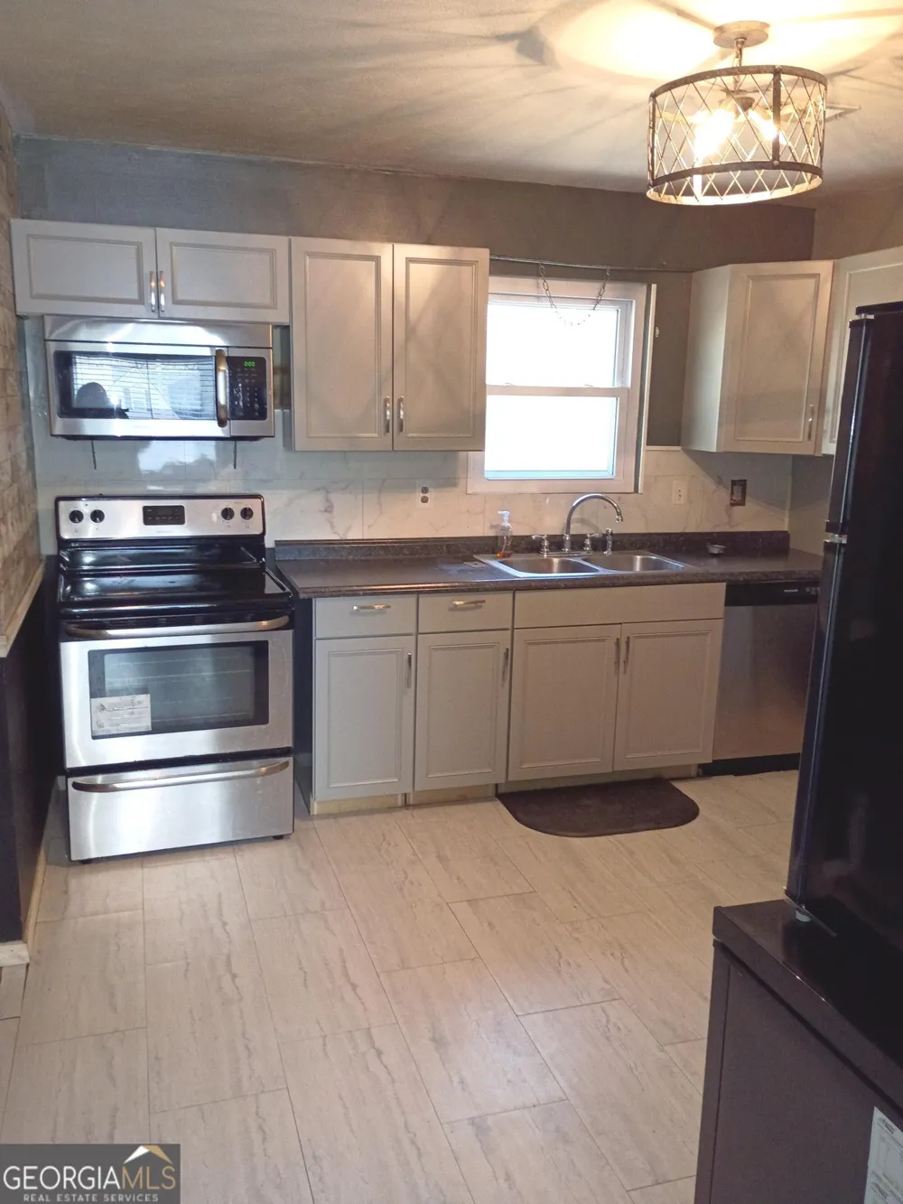 518 Cooley DR Sandersville, GA 31082