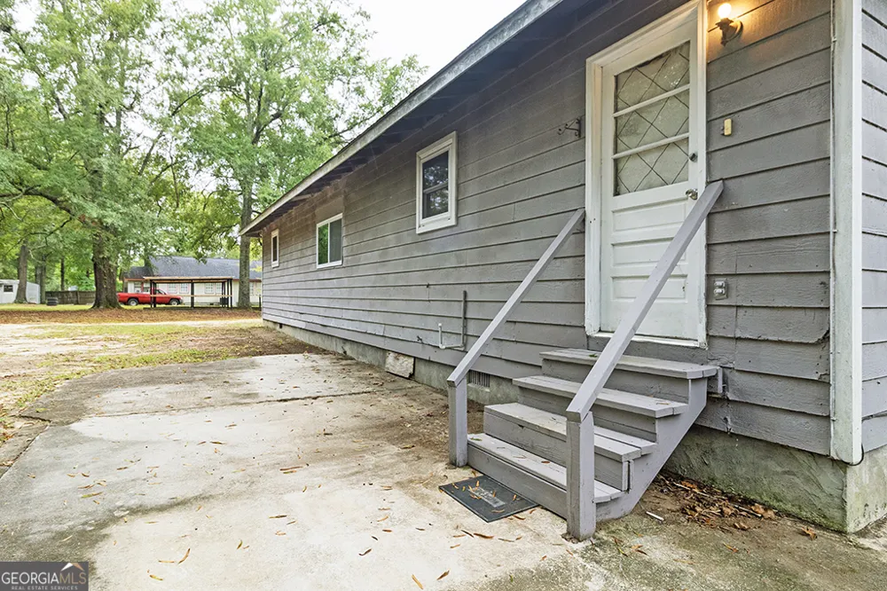 518 Cooley DR Sandersville, GA 31082