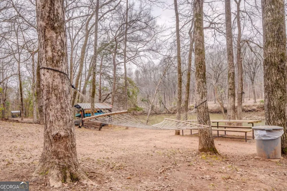 42 River Oaks DR SW Cartersville, GA 30120