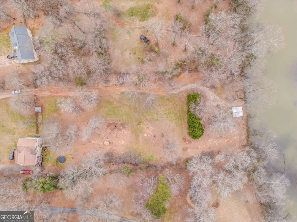 42 River Oaks DR SW Cartersville, GA 30120