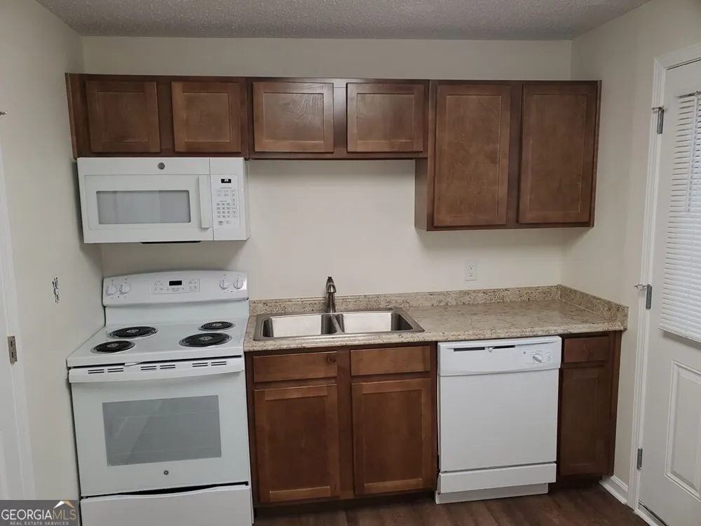 203 Enterprise Apt A Dublin, GA 31021