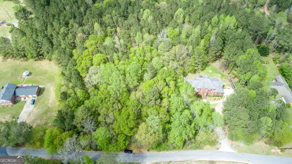 3607 Masters RD Ellenwood, GA 30294