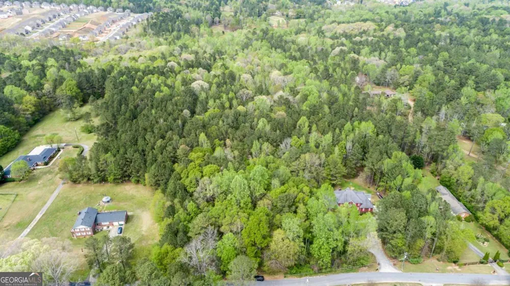 3607 Masters RD Ellenwood, GA 30294