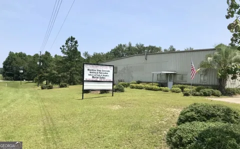 908 Harris Industrial BLVD