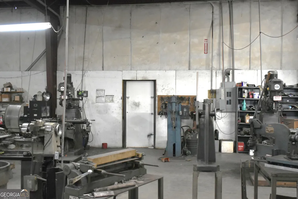 908 Harris Industrial BLVD Vidalia, GA 30474