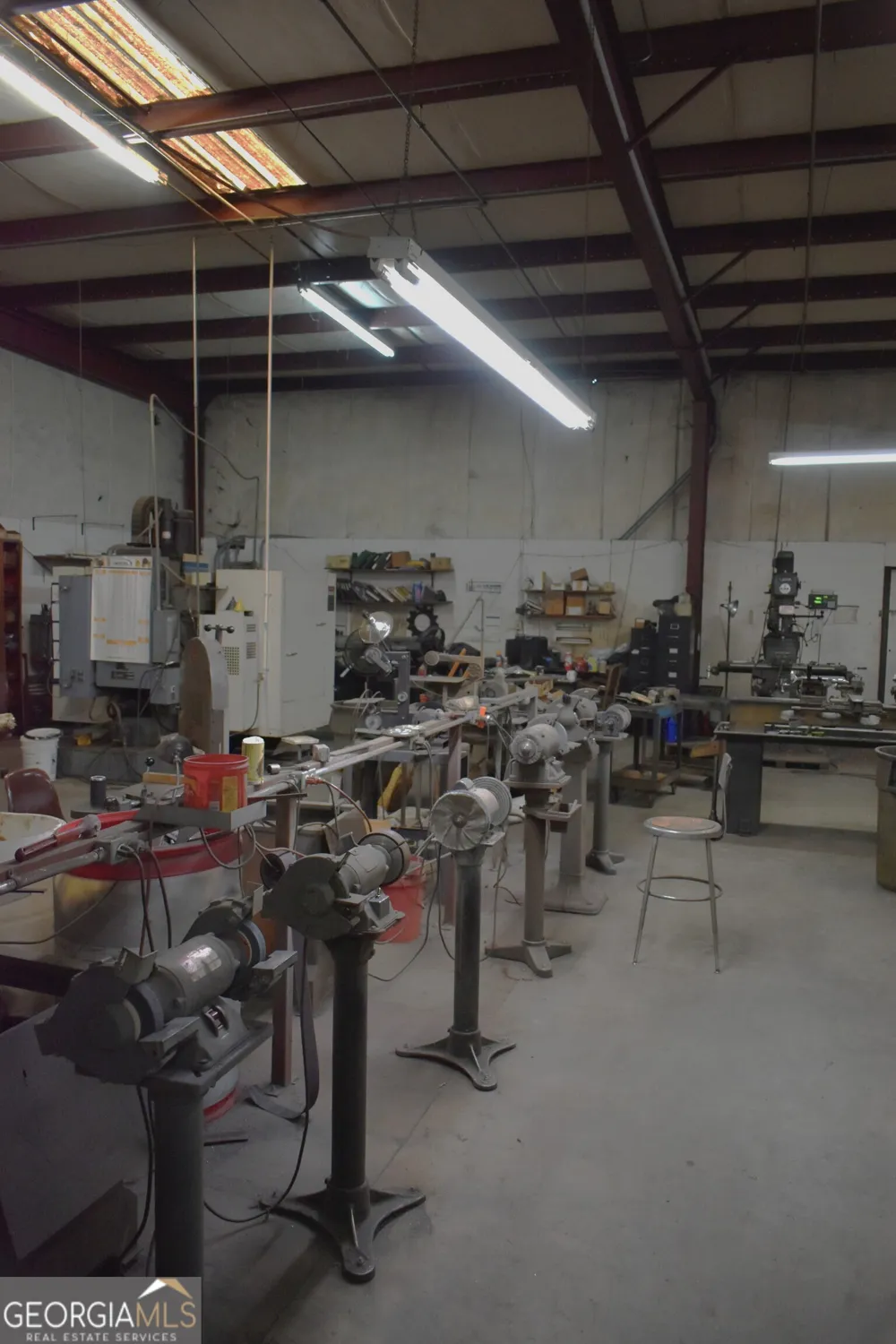 908 Harris Industrial BLVD Vidalia, GA 30474