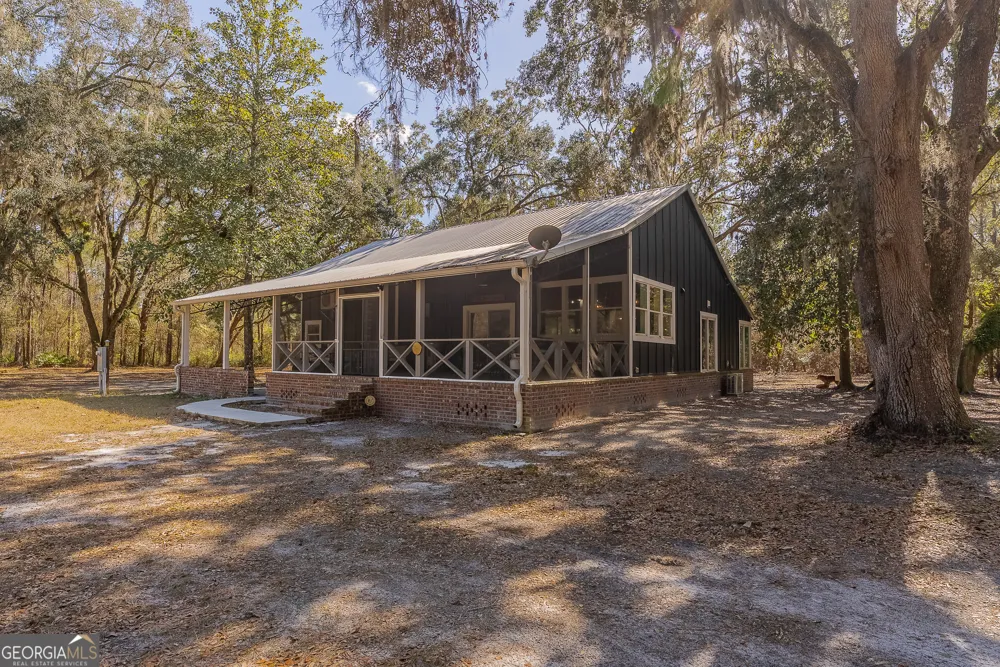 TRACT 1 - 12321 Highway 185 St. George, GA 31562