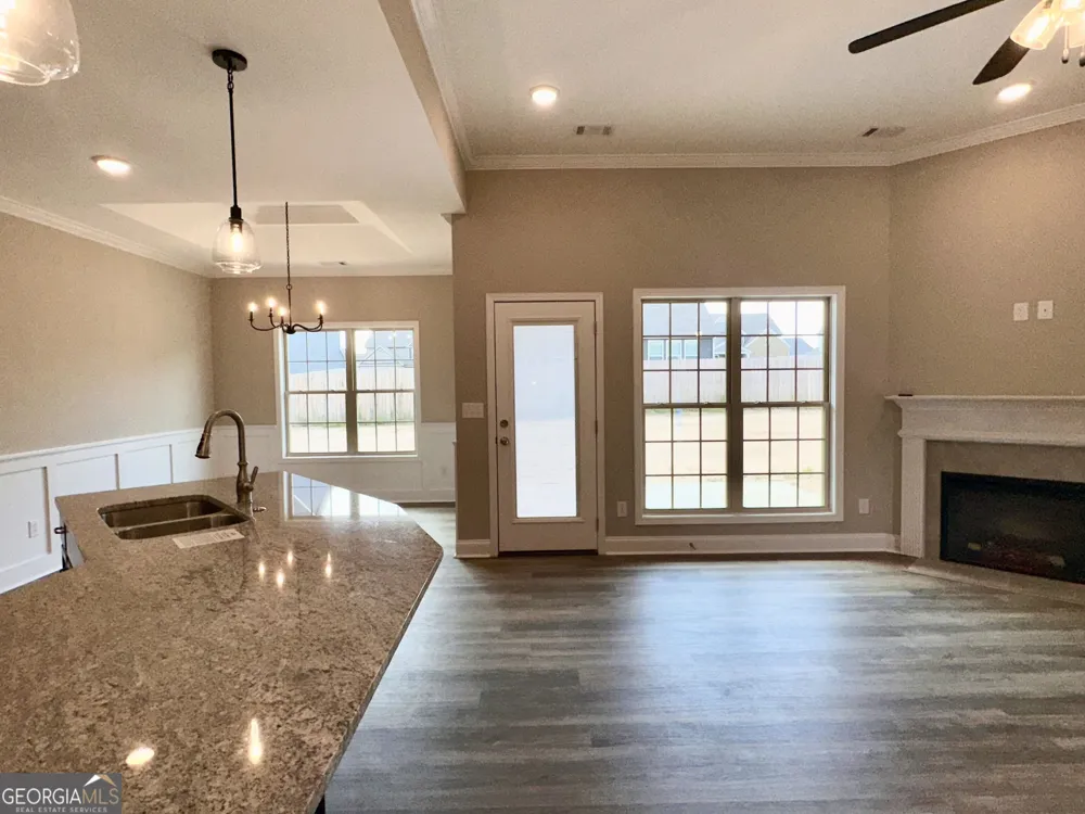 904 Nora Eloise Bonaire, GA 31005