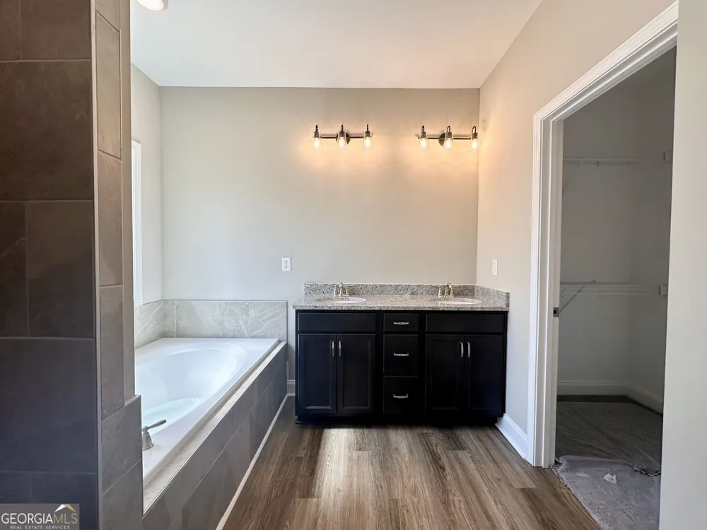 904 Nora Eloise Bonaire, GA 31005