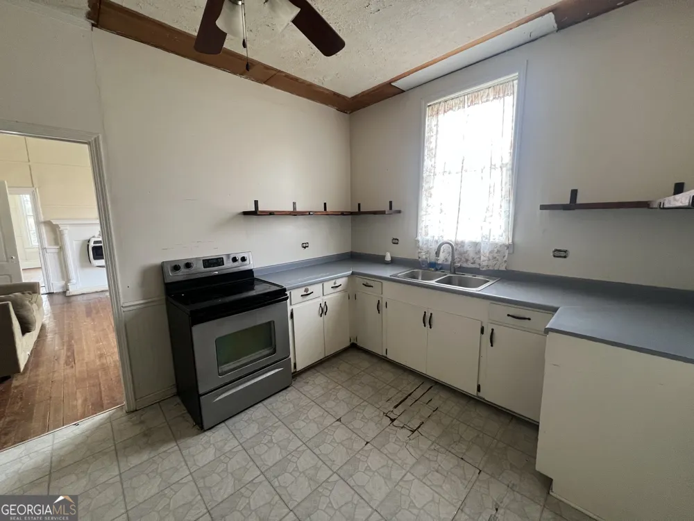 179 Independence ST Tignall, GA 30668