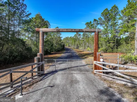 279 Mid River RD