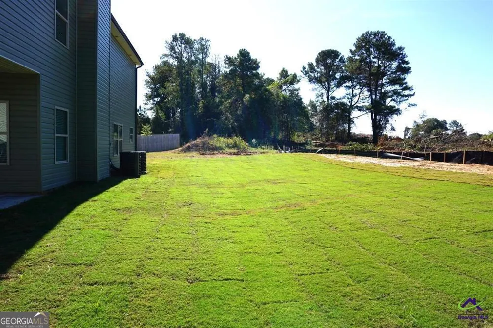 121 Bluecoat TRL Byron, GA 31008