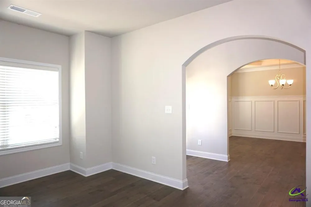 121 Bluecoat TRL Byron, GA 31008
