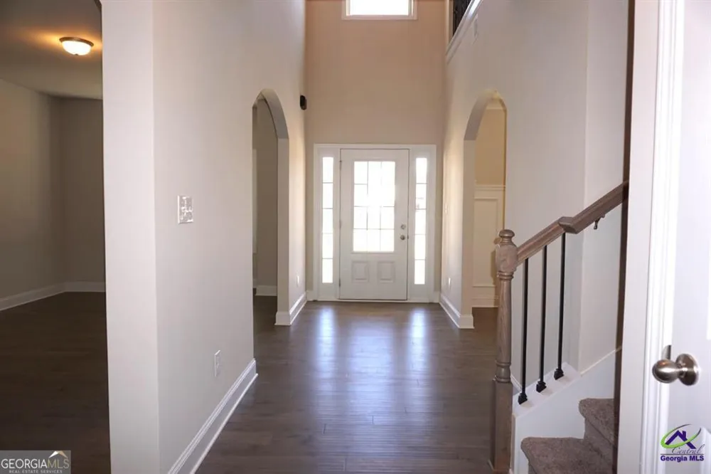 121 Bluecoat TRL Byron, GA 31008