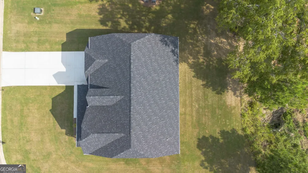 121 Bluecoat TRL Byron, GA 31008